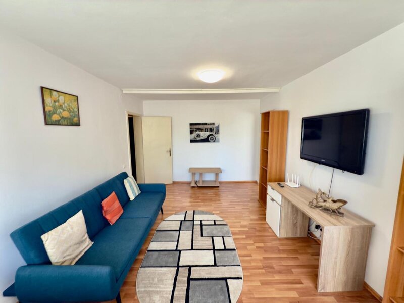 Universitate, 2 camere mobilat/ utilat, Bd. Balcescu/ negociabil.